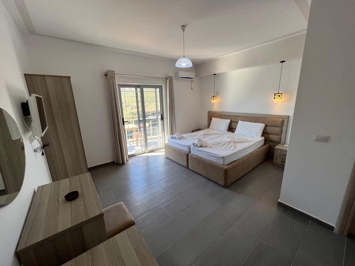 Hotel Irini Sarande